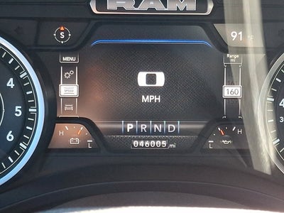 2022 RAM 1500 Big Horn Crew Cab 4x4 5'7' Box