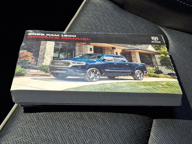 2023 RAM 1500 Laramie Crew Cab 4x4 5'7' Box