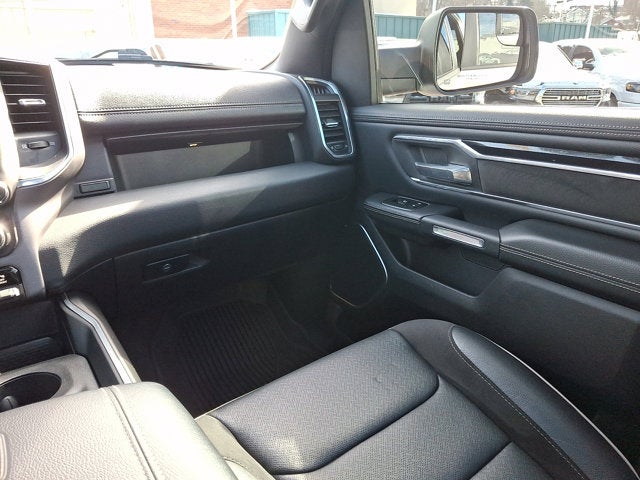 2022 RAM 1500 Laramie Crew Cab 4x4 5'7' Box