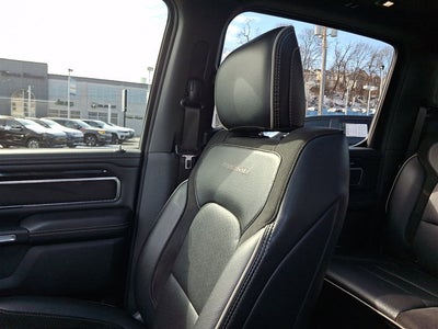 2022 RAM 1500 Laramie Crew Cab 4x4 5'7' Box