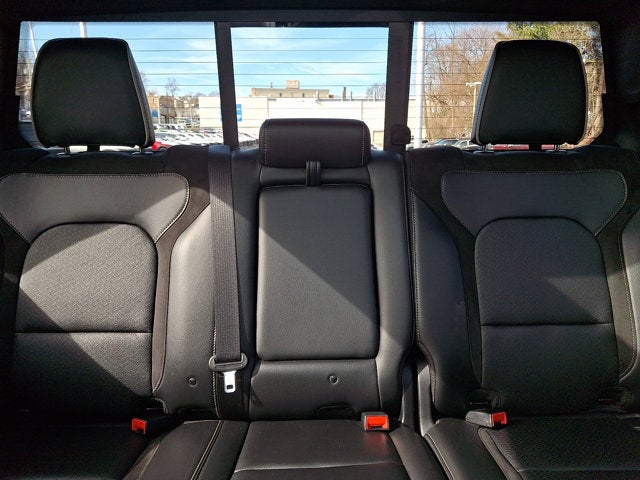 2022 RAM 1500 Laramie Crew Cab 4x4 5'7' Box