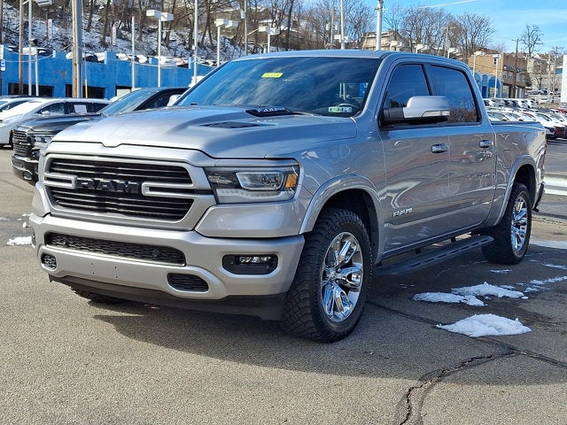 2022 RAM 1500 Laramie Crew Cab 4x4 5'7' Box