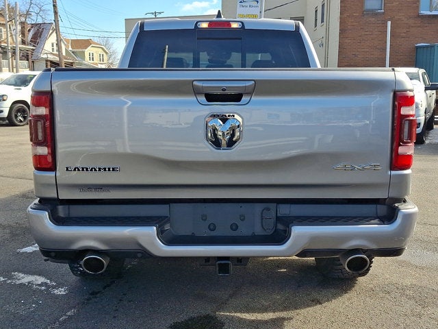 2022 RAM 1500 Laramie Crew Cab 4x4 5'7' Box