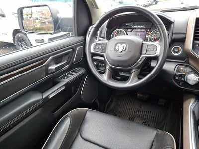 2022 RAM 1500 Laramie Crew Cab 4x4 5'7' Box