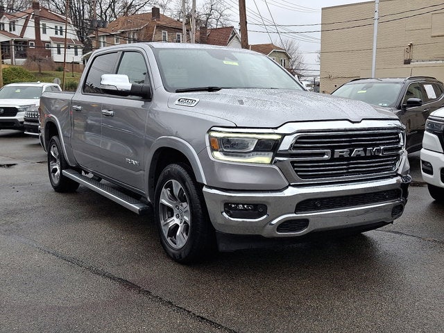 2022 RAM 1500 Laramie Crew Cab 4x4 5'7' Box