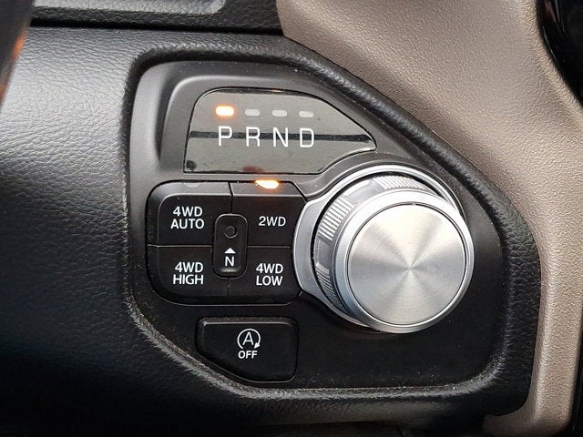 2022 RAM 1500 Laramie Crew Cab 4x4 5'7' Box