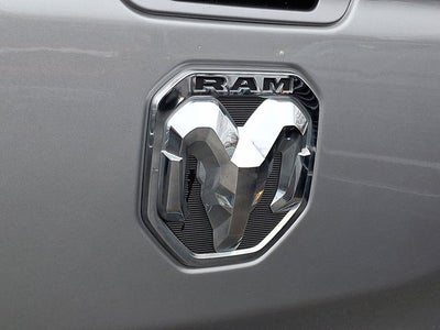 2022 RAM 1500 Laramie Crew Cab 4x4 5'7' Box