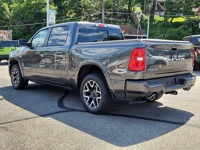 2026 RAM 1500 RAM 1500 LARAMIE CREW CAB 4X4 5'7' BOX