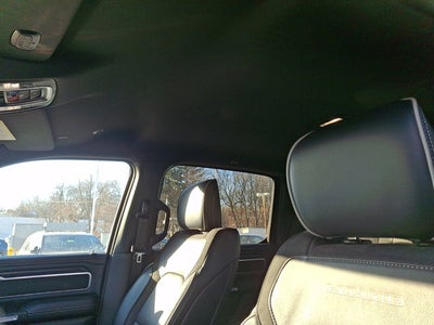 2023 RAM 1500 Laramie Crew Cab 4x4 5'7' Box