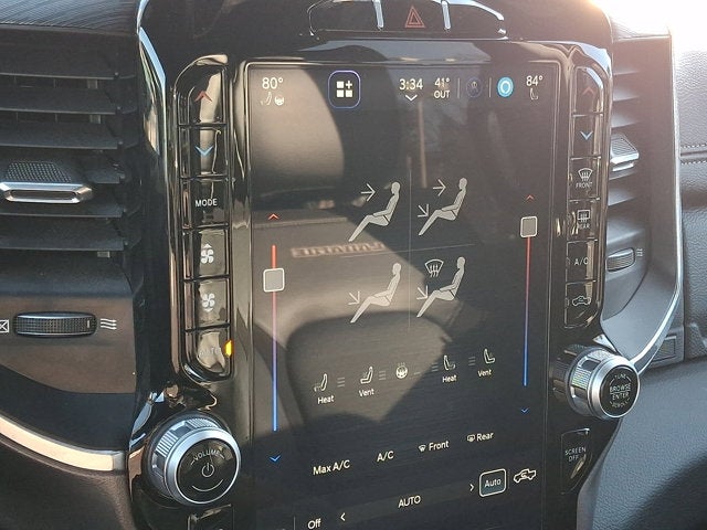 2023 RAM 1500 Laramie Crew Cab 4x4 5'7' Box