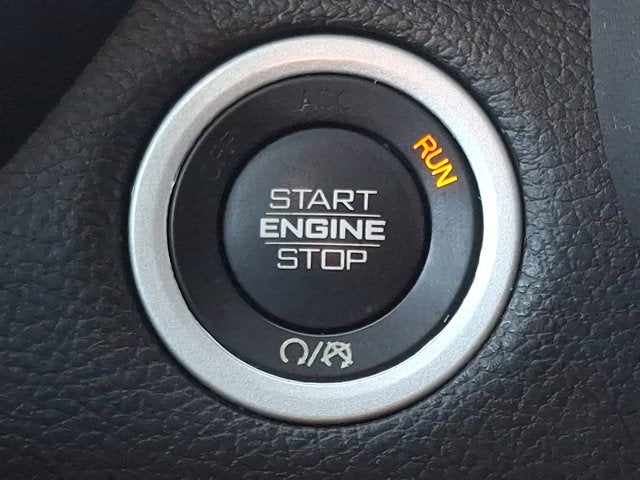 2023 RAM 1500 Laramie Crew Cab 4x4 5'7' Box