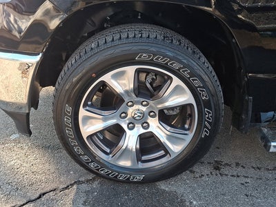 2023 RAM 1500 Laramie Crew Cab 4x4 5'7' Box