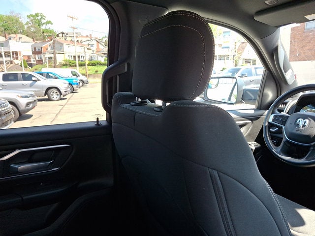 2022 RAM 1500 Big Horn Crew Cab 4x4 6'4' Box