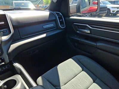 2022 RAM 1500 Big Horn Crew Cab 4x4 6'4' Box