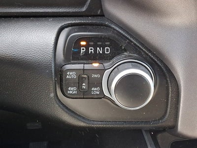 2022 RAM 1500 Big Horn Crew Cab 4x4 6'4' Box