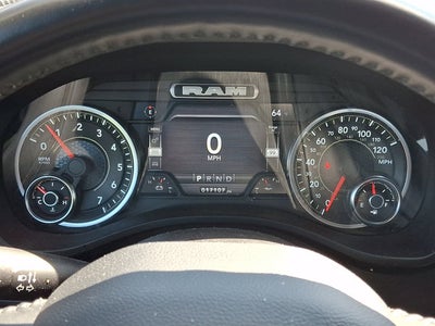 2022 RAM 1500 Big Horn Crew Cab 4x4 6'4' Box