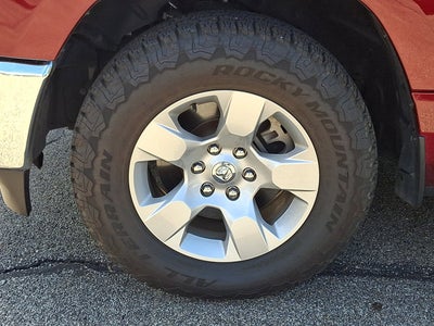 2022 RAM 1500 Big Horn Crew Cab 4x4 6'4' Box