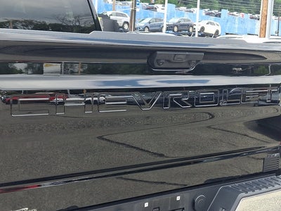 2024 Chevrolet Silverado 1500 4WD Crew Cab Short Bed LT with 2FL