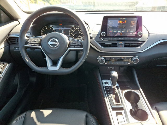 2025 Nissan Altima SR AWD