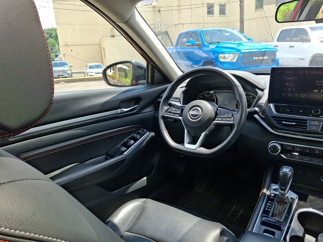 2023 Nissan Altima SR Intelligent AWD