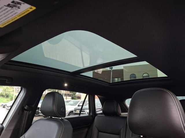 2023 Volkswagen Atlas Cross Sport 2.0T SEL R-Line Black