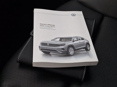 2023 Volkswagen Atlas Cross Sport 2.0T SEL R-Line Black