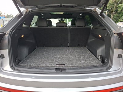 2023 Volkswagen Atlas Cross Sport 2.0T SEL R-Line Black