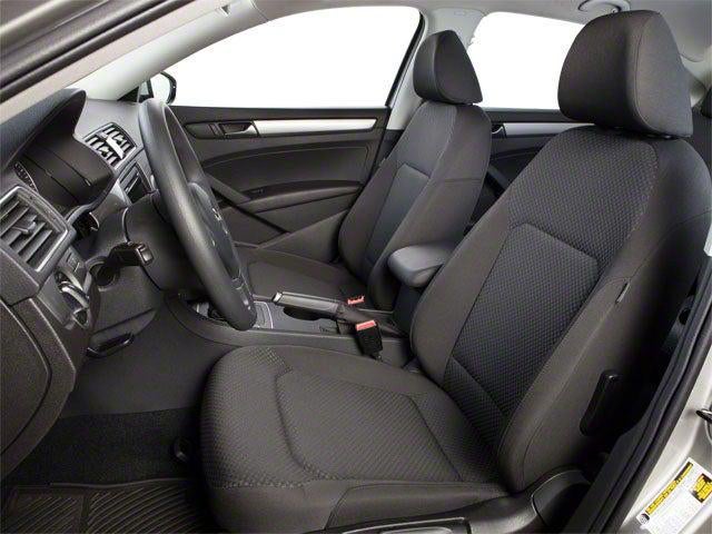 2013 Volkswagen Passat 2.5L SE
