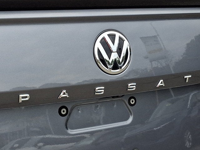 2021 Volkswagen Passat 2.0T R-Line