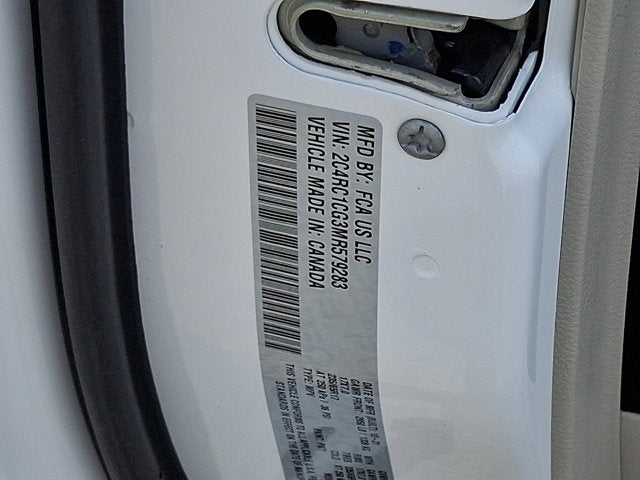 2021 Chrysler Voyager LX