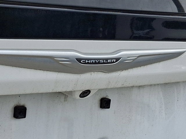 2021 Chrysler Voyager LX