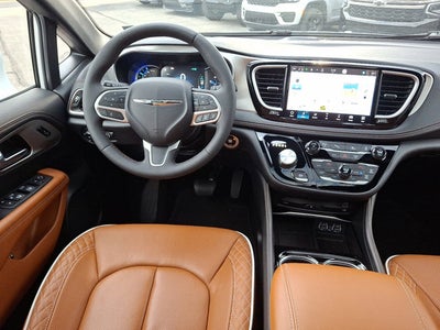 2024 Chrysler Pacifica Pinnacle