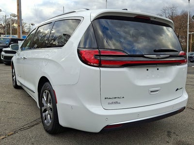 2024 Chrysler Pacifica Pinnacle