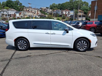 2023 Chrysler Pacifica Limited