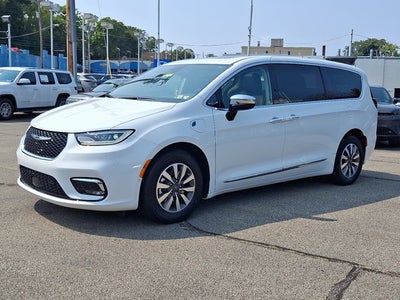 2023 Chrysler Pacifica Limited