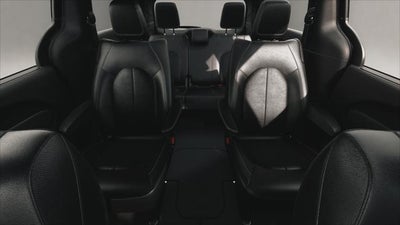 2027 Chrysler Pacifica PACIFICA SELECT AWD