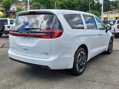 2027 Chrysler Pacifica PACIFICA LIMITED AWD