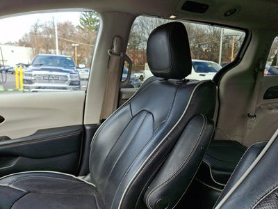 2021 Chrysler Pacifica Limited AWD