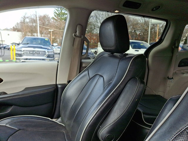 2021 Chrysler Pacifica Limited AWD