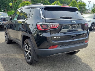 2026 Jeep Compass COMPASS LIMITED 4X4