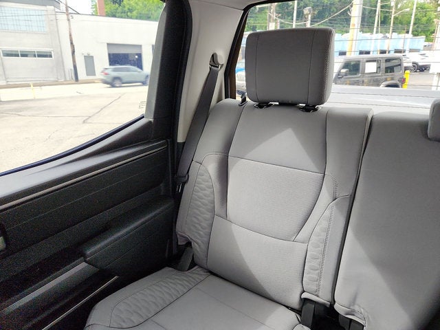2023 Toyota Tundra 4WD SR5