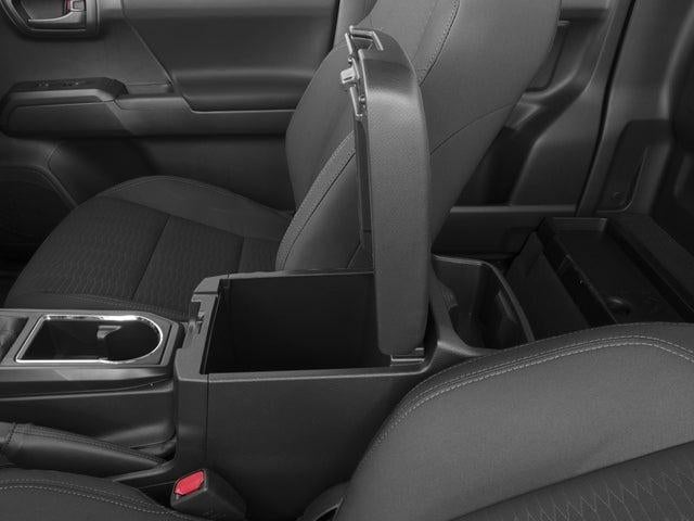 2017 Toyota Tacoma SR