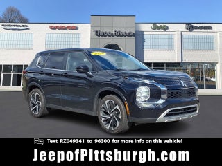 2024 Mitsubishi Outlander Base