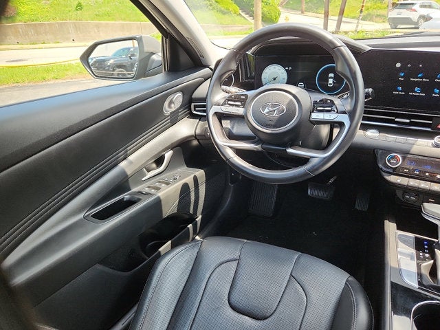 2023 Hyundai Elantra Limited