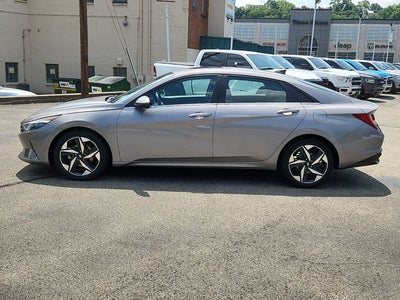 2023 Hyundai Elantra Limited