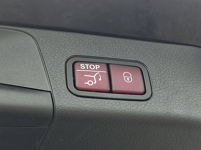 2023 Mercedes-Benz GLB 4MATIC®