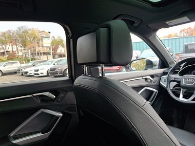 2024 Audi Q3 Premium 45 TFSI S line quattro Tiptronic