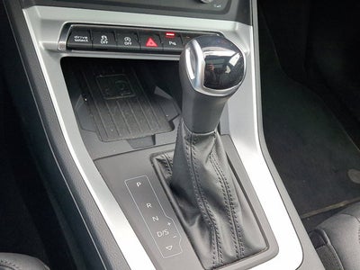 2024 Audi Q3 Premium 45 TFSI S line quattro Tiptronic