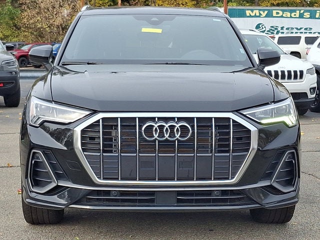 2024 Audi Q3 Premium 45 TFSI S line quattro Tiptronic