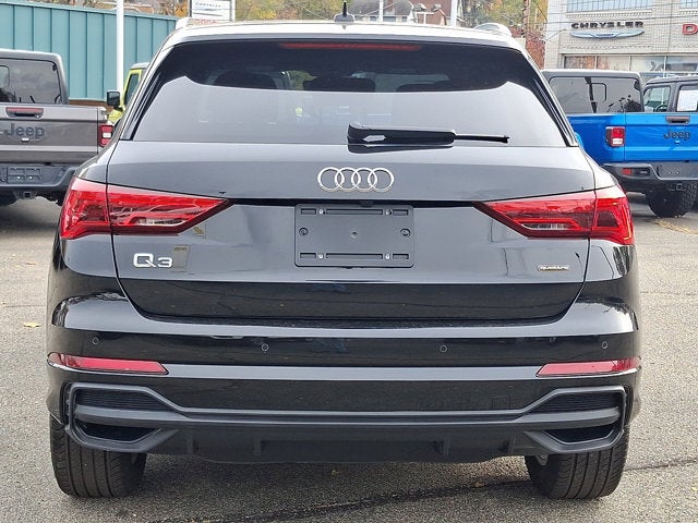 2024 Audi Q3 Premium 45 TFSI S line quattro Tiptronic